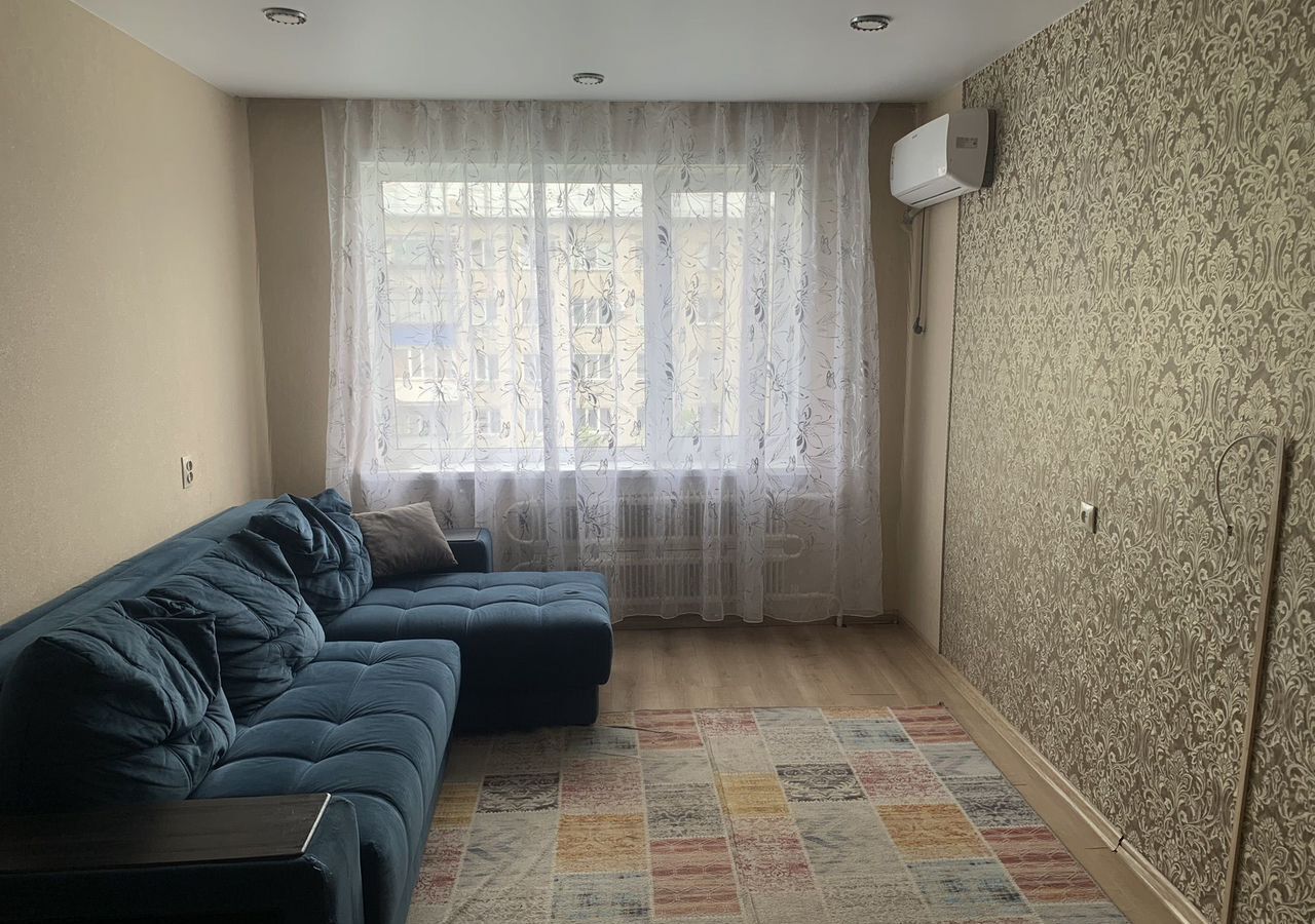 квартира г Курган мкр 1-й р-н Заозерный, жилой район Заозёрный, 8 фото 1