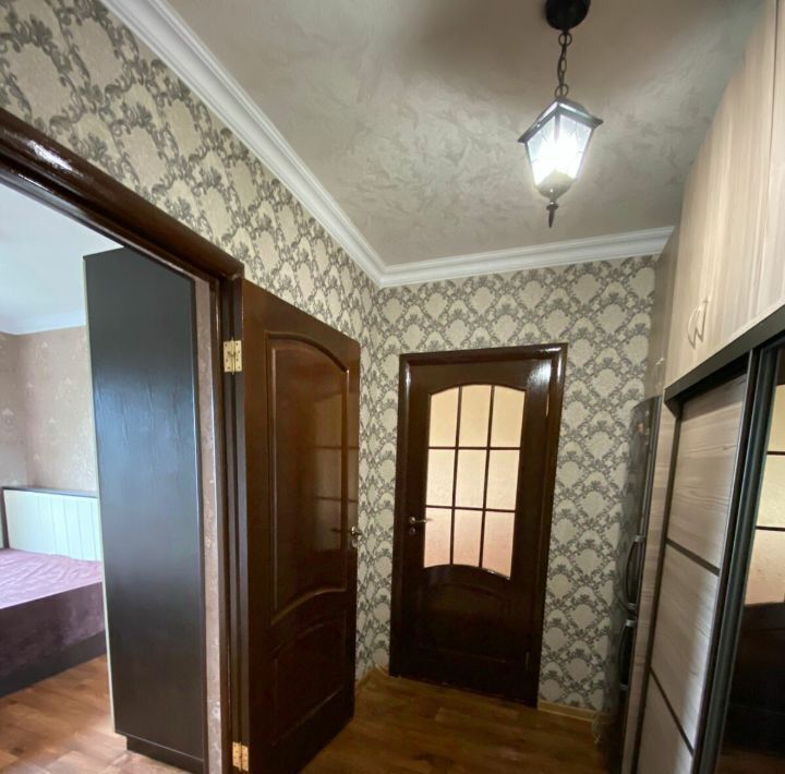 квартира г Грозный р-н Заводской ул. Хамзата У. Орзамиева, 13/86 фото 15