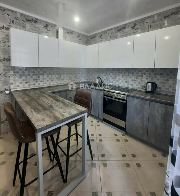 квартира г Брянск ул Дуки 77 фото 1