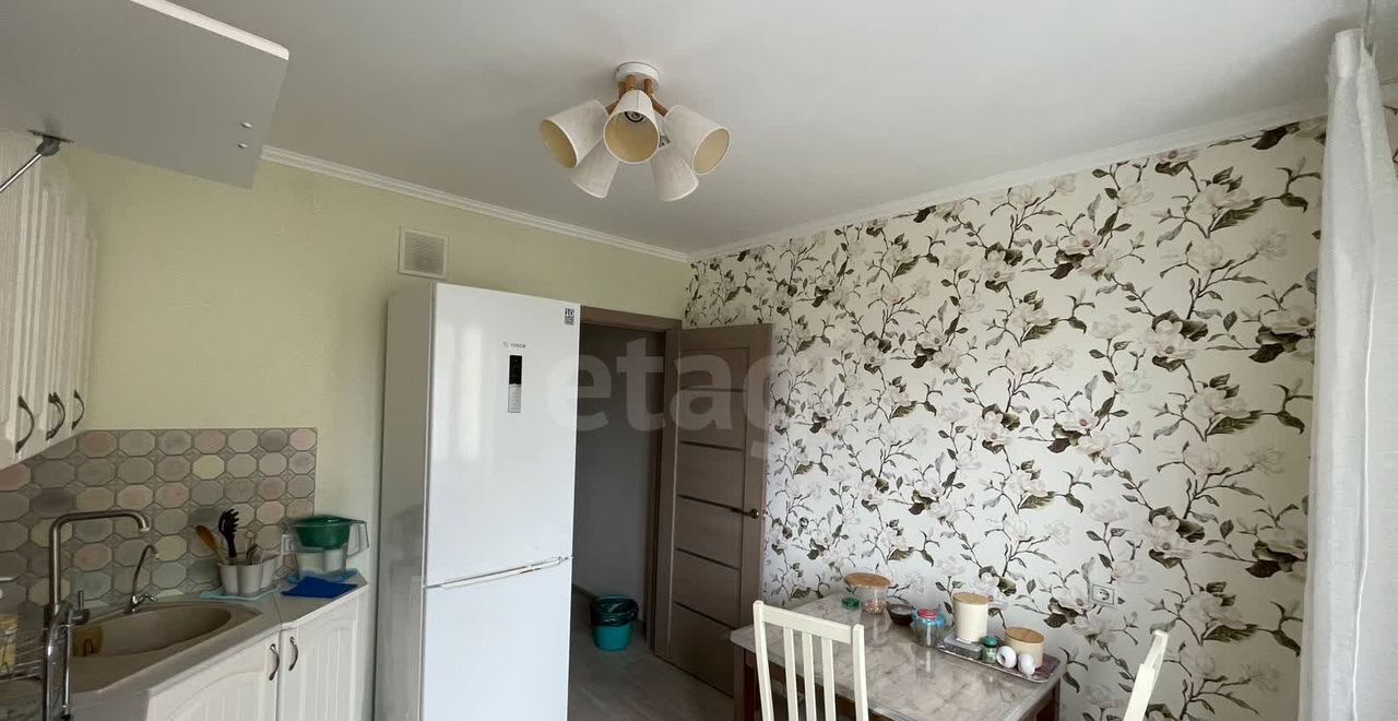 квартира г Тобольск мкр-н 7А, 23В фото 3