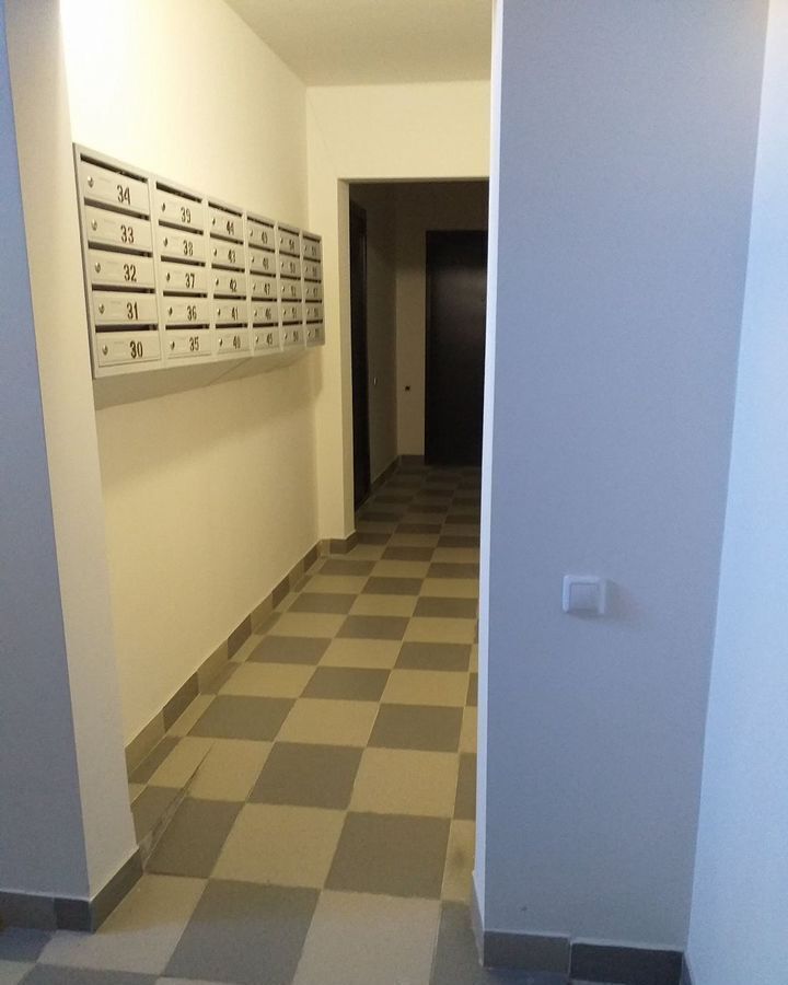 квартира г Новокузнецк р-н Центральный ул Хитарова 26а фото 3