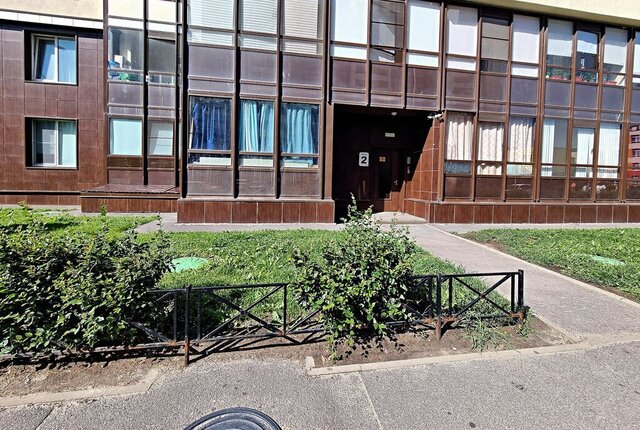 метро Проспект Ветеранов ул Лётчика Лихолетова 14к/4 фото