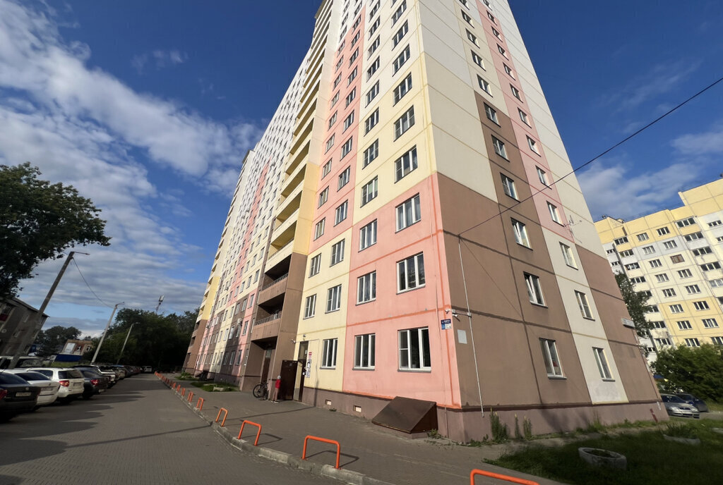 квартира г Киров р-н Первомайский ул Заводская 4 фото 2