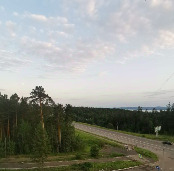 квартира г Усть-Илимск ул Карла Маркса 23 фото 13