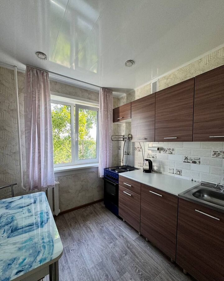 квартира г Братск Пихтовая ул., 50А фото 2