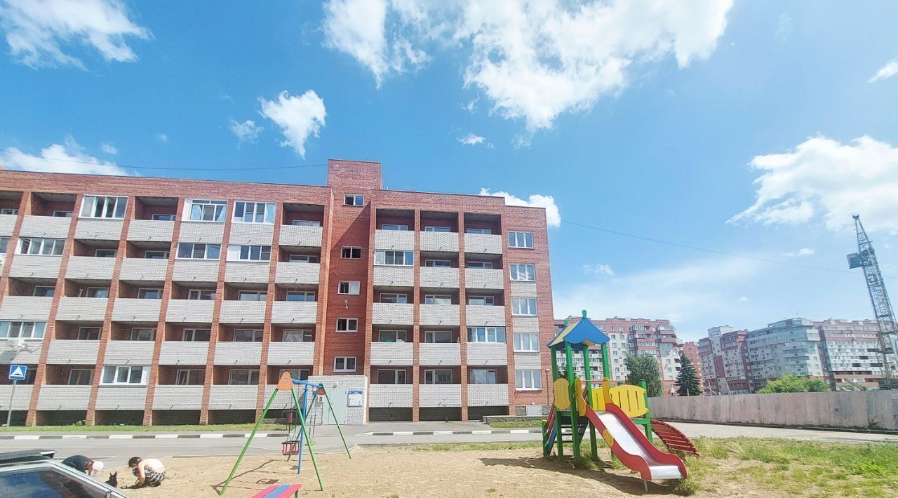 квартира г Омск р-н Ленинский ул 1-й Красной Звезды 63 фото 2