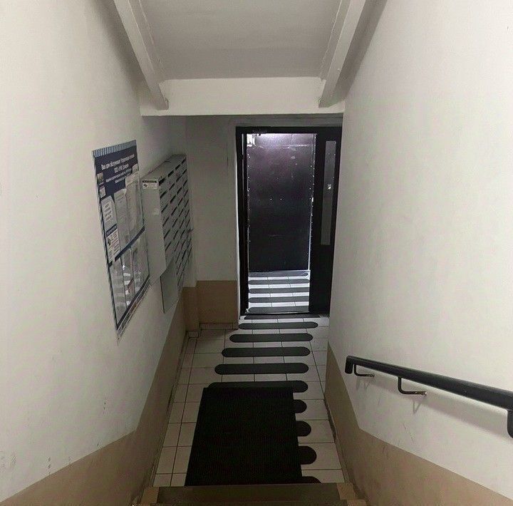 квартира г Абакан ул Стофато 10б фото 1