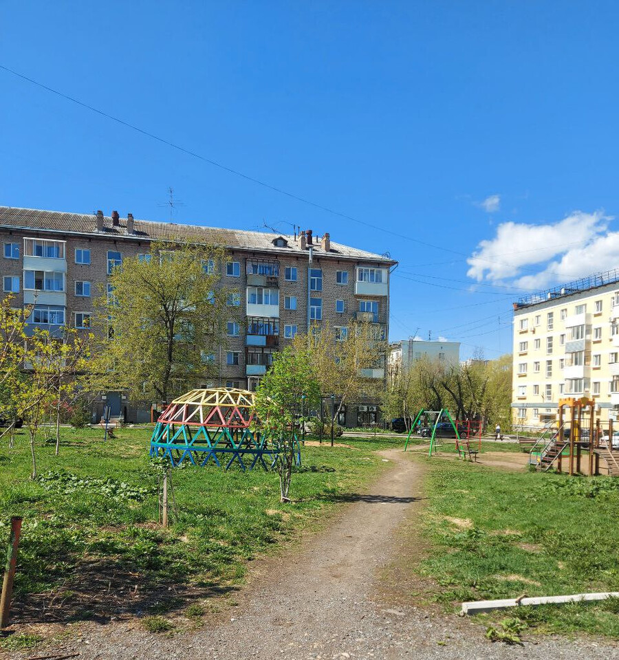 квартира г Пермь р-н Ленинский Центр ул Крисанова 18б фото 4