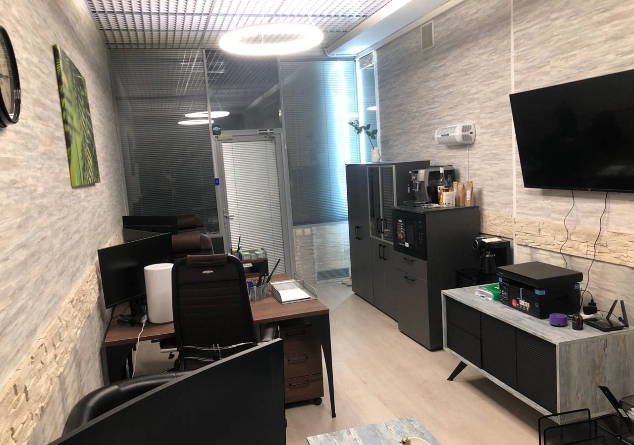 офис г Казань метро Площадь Тукая ул Галиаскара Камала 41 Республика Татарстан Татарстан фото 2