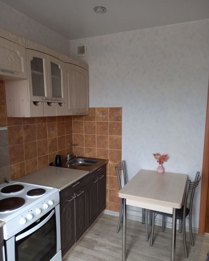 квартира г Красноярск р-н Октябрьский ул Копылова 76 фото 5