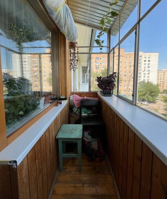 квартира г Оренбург ул Монтажников 4 фото 1