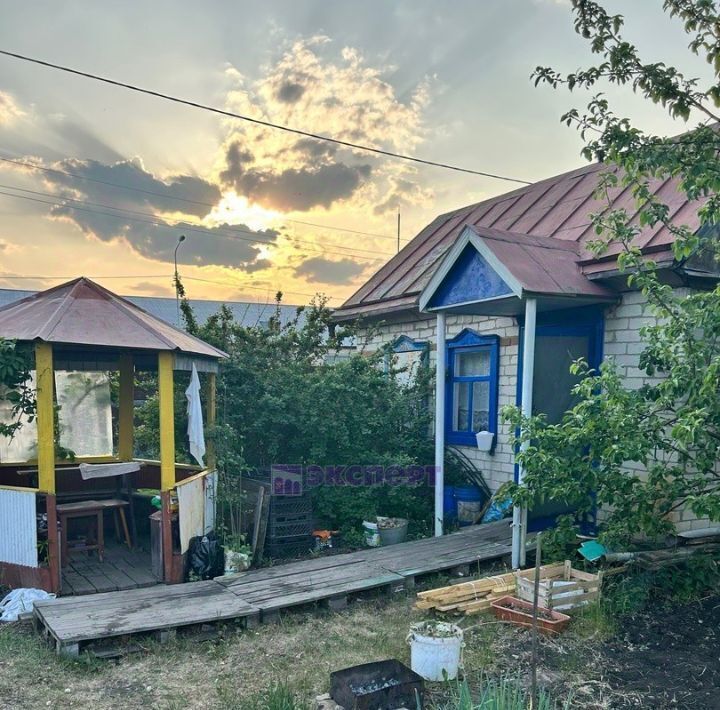 дом г Ялуторовск ул Ентальцева фото 1