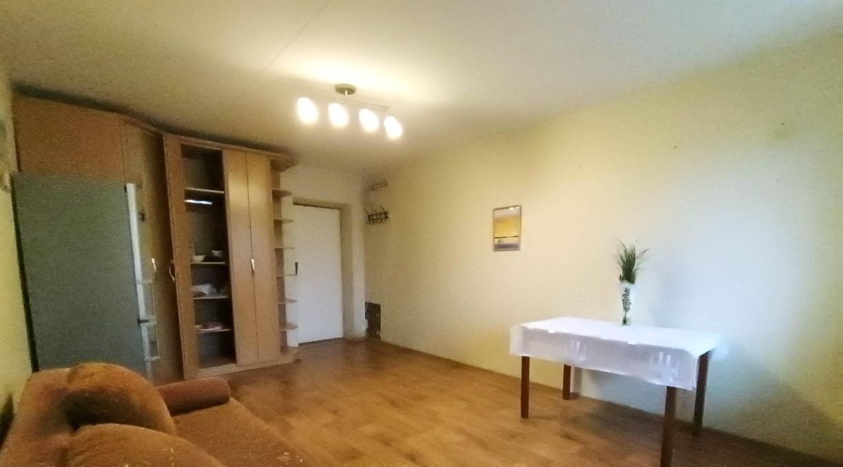 комната г Екатеринбург Проспект Космонавтов, пер. Замятина, 36 фото 4