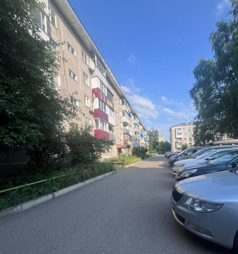 квартира г Новокузнецк пр-кт Дружбы 47 Кузбасс фото 2