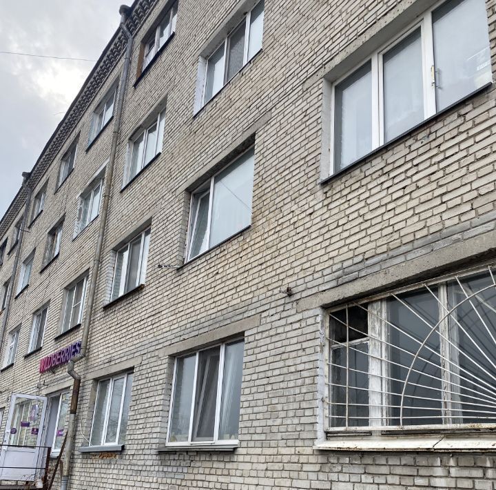 комната г Курган ул Достоевского 66 фото 2