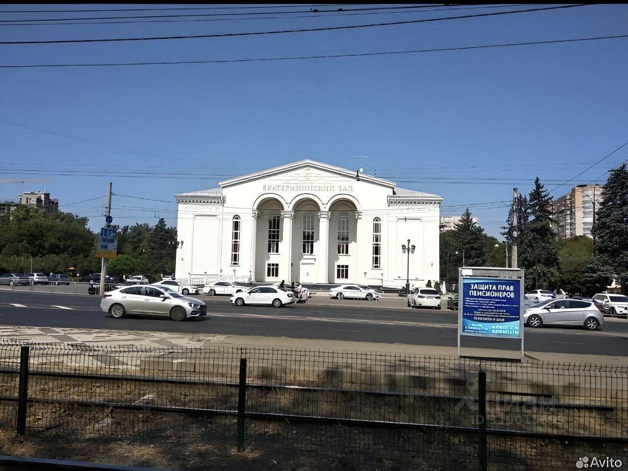 квартира г Краснодар р-н Центральный ул Офицерская 52б фото 3