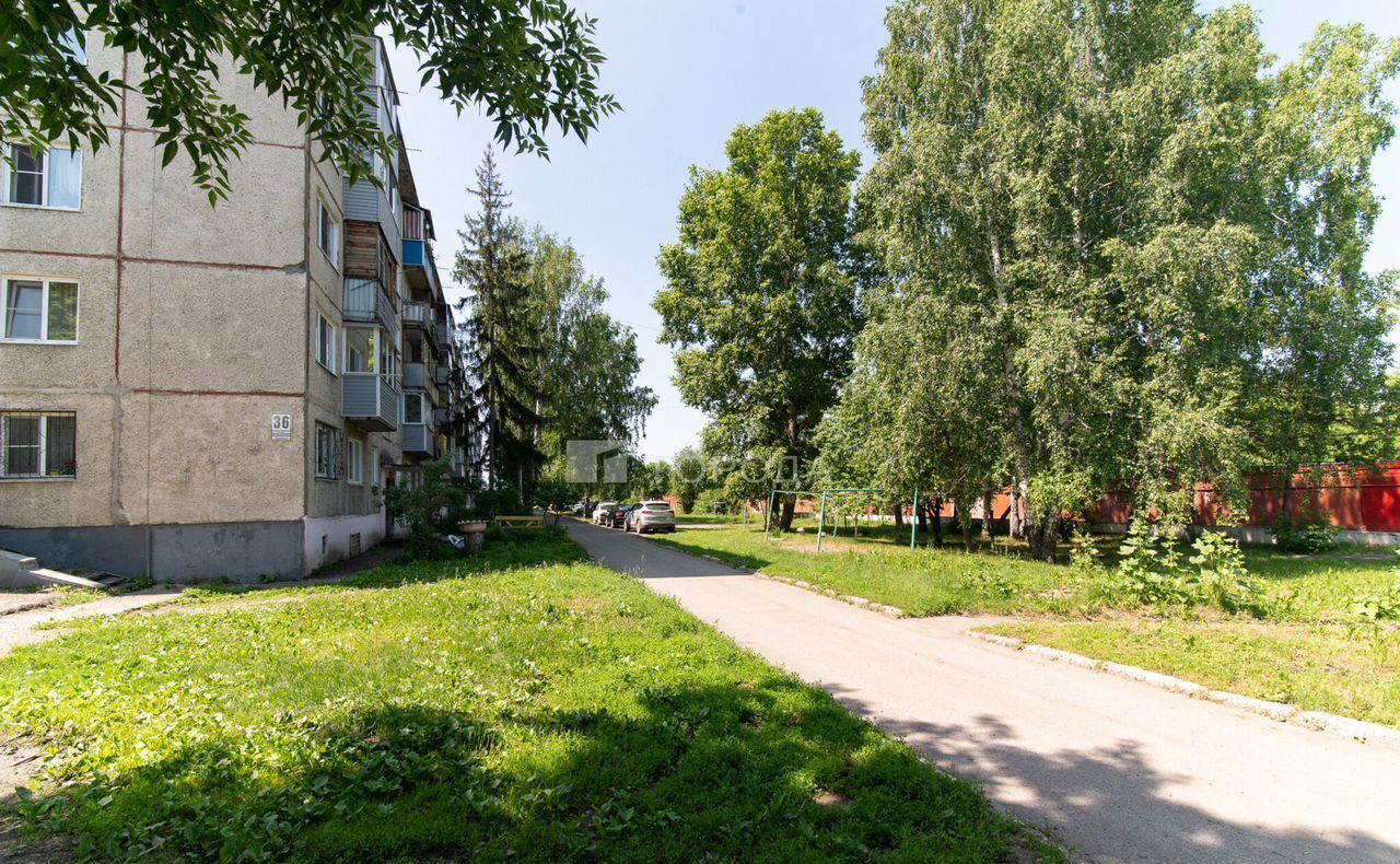 квартира г Новоалтайск ул Вагоностроительная 36 фото 26