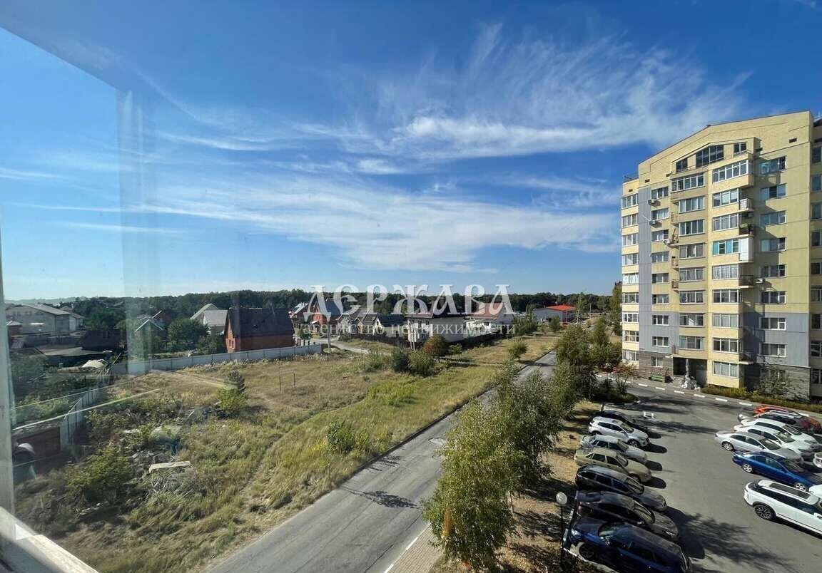 квартира г Старый Оскол мкр-н Дубрава, квартал 1, 16 фото 1