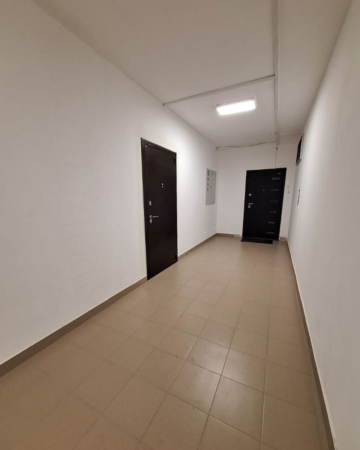 квартира г Волгоград р-н Дзержинский пр-кт Маршала Жукова 98б фото 12