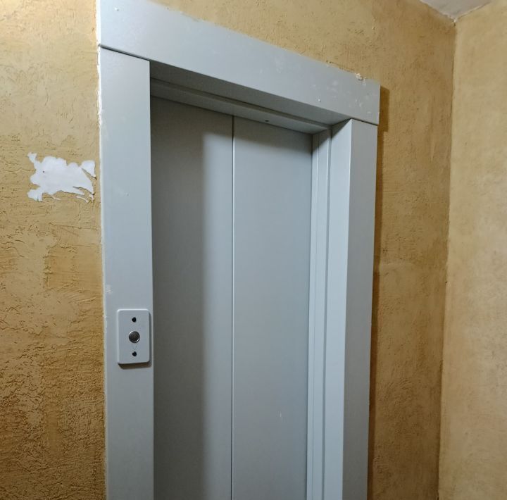 квартира г Саратов р-н Волжский ул им Скоморохова Н.М. 21 фото 16