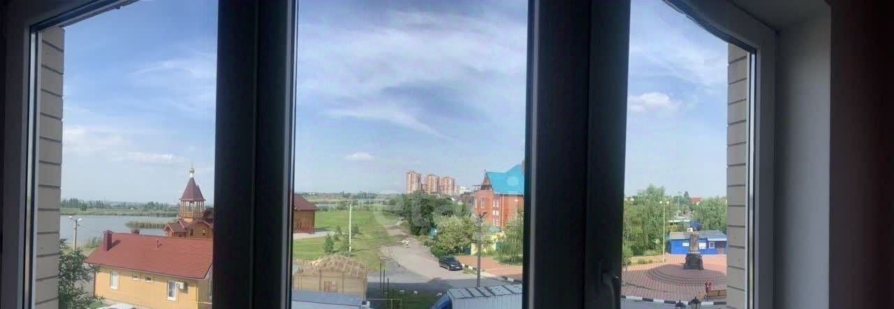 квартира г Батайск ул Половинко 280/10к 1 фото 6
