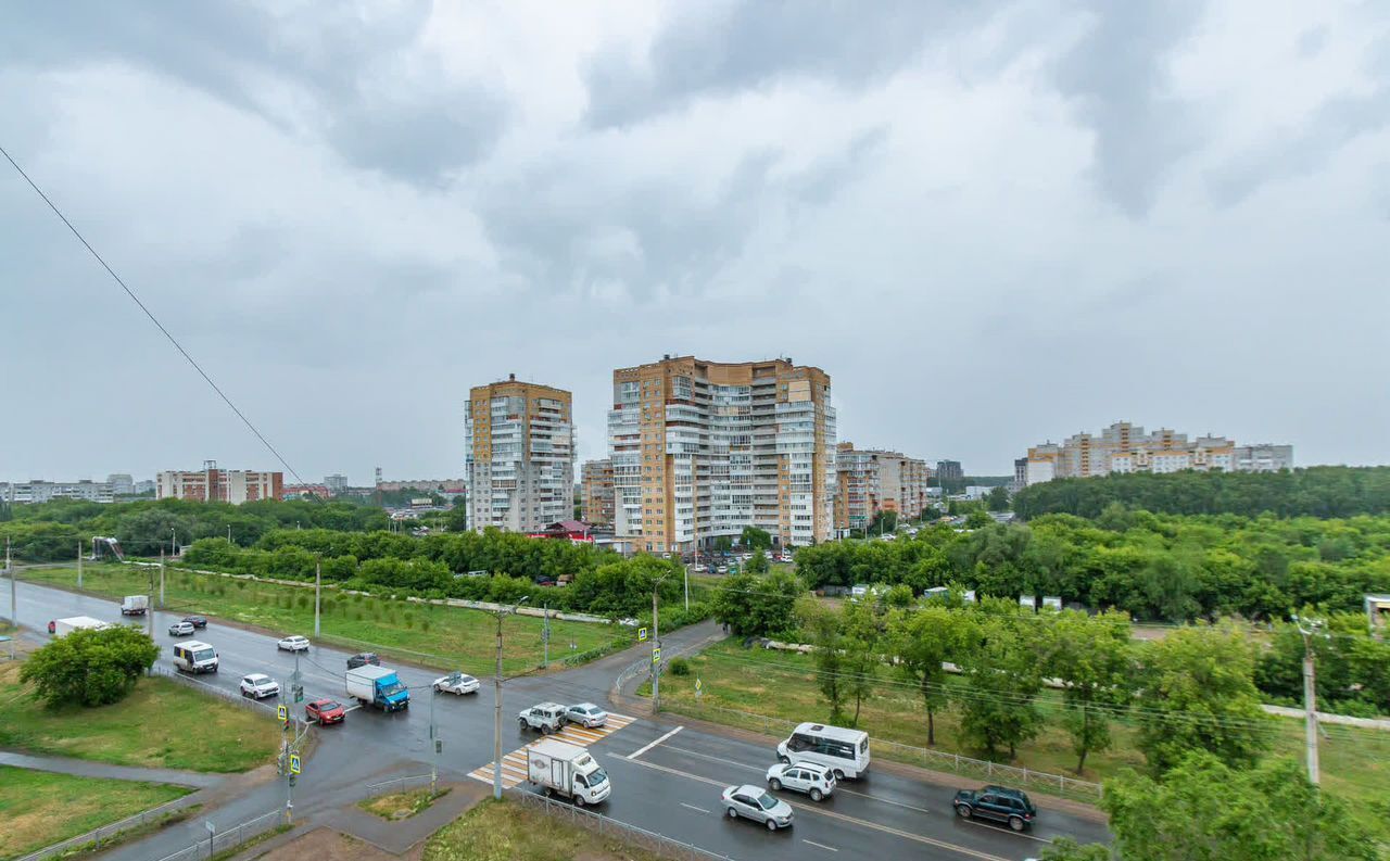 квартира г Омск р-н Кировский ул Дианова 22 фото 33