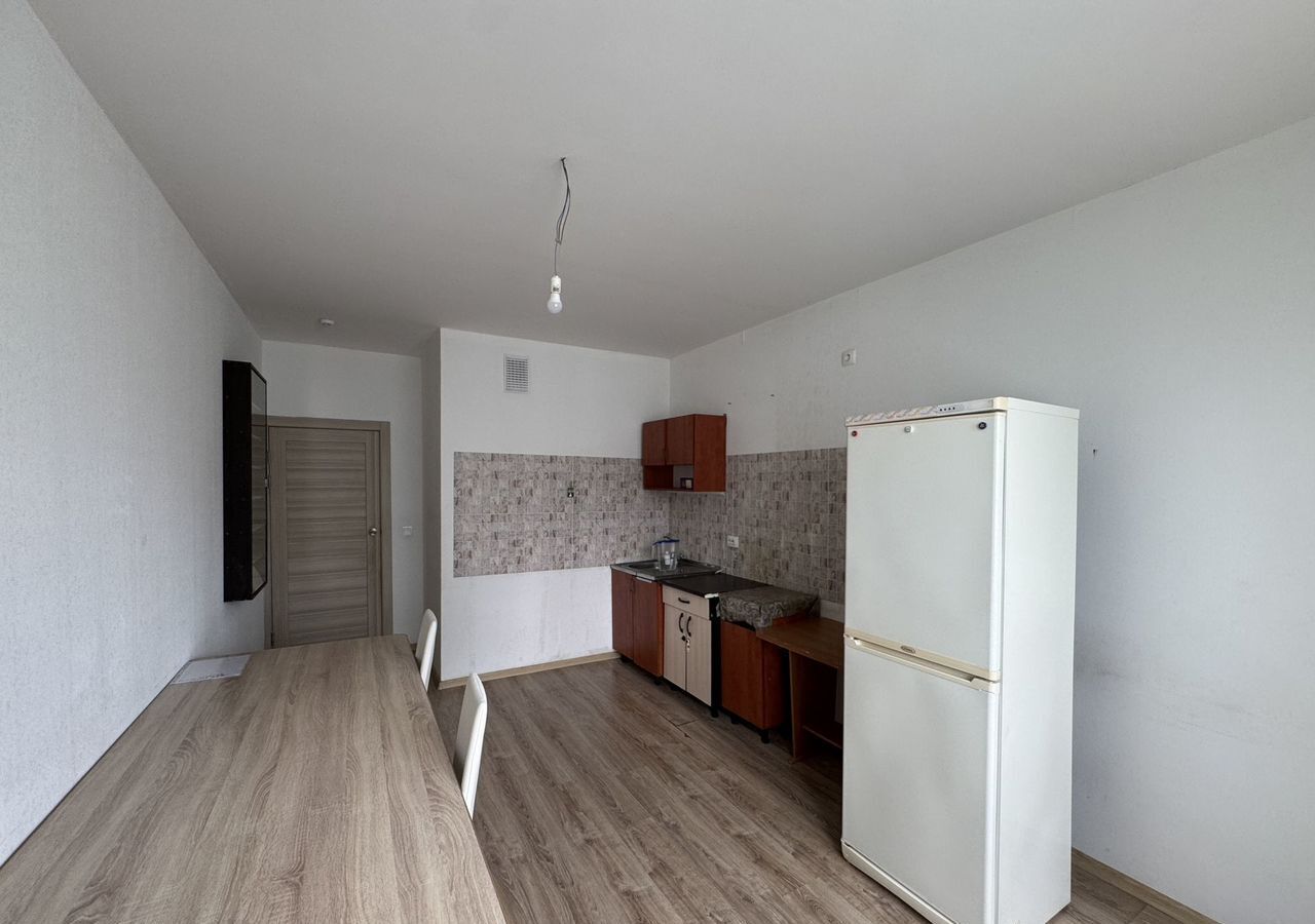 квартира г Екатеринбург Академический ул Хрустальногорская 88 фото 1