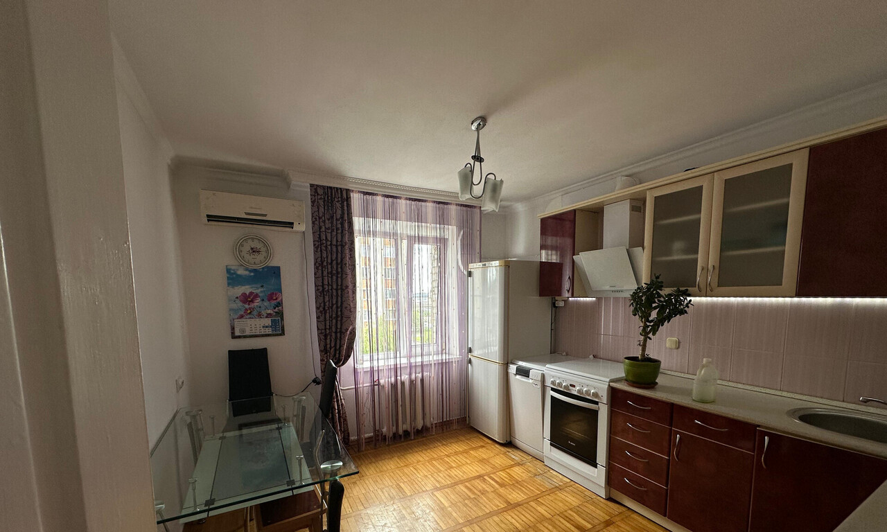 квартира г Майкоп ул Димитрова 14 фото 2