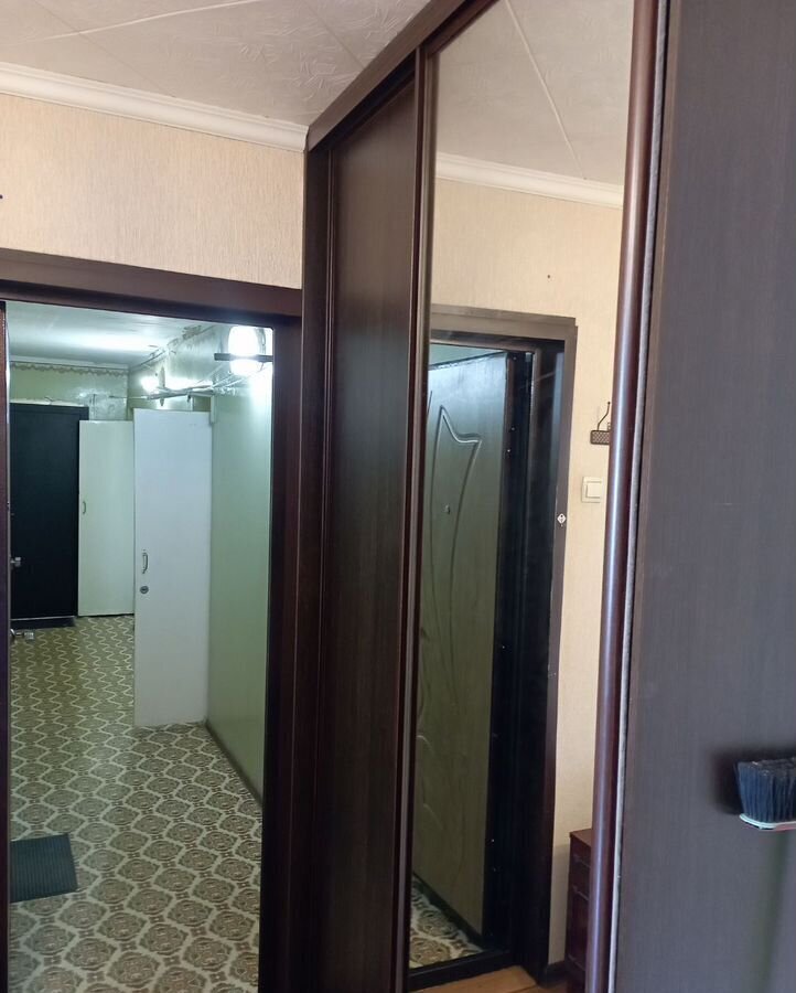 комната г Киров р-н Нововятский ул Орджоникидзе 18 фото 5