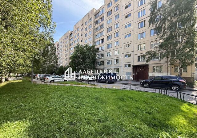 метро Комендантский Проспект ул Уточкина 2к/2 фото