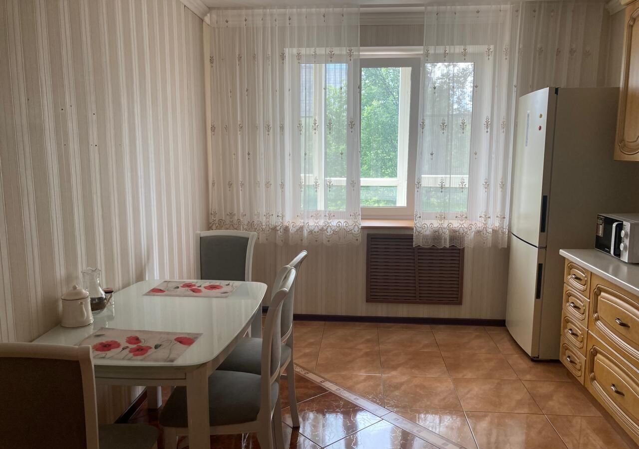 квартира г Пермь р-н Дзержинский ул Мильчакова 11 фото 12