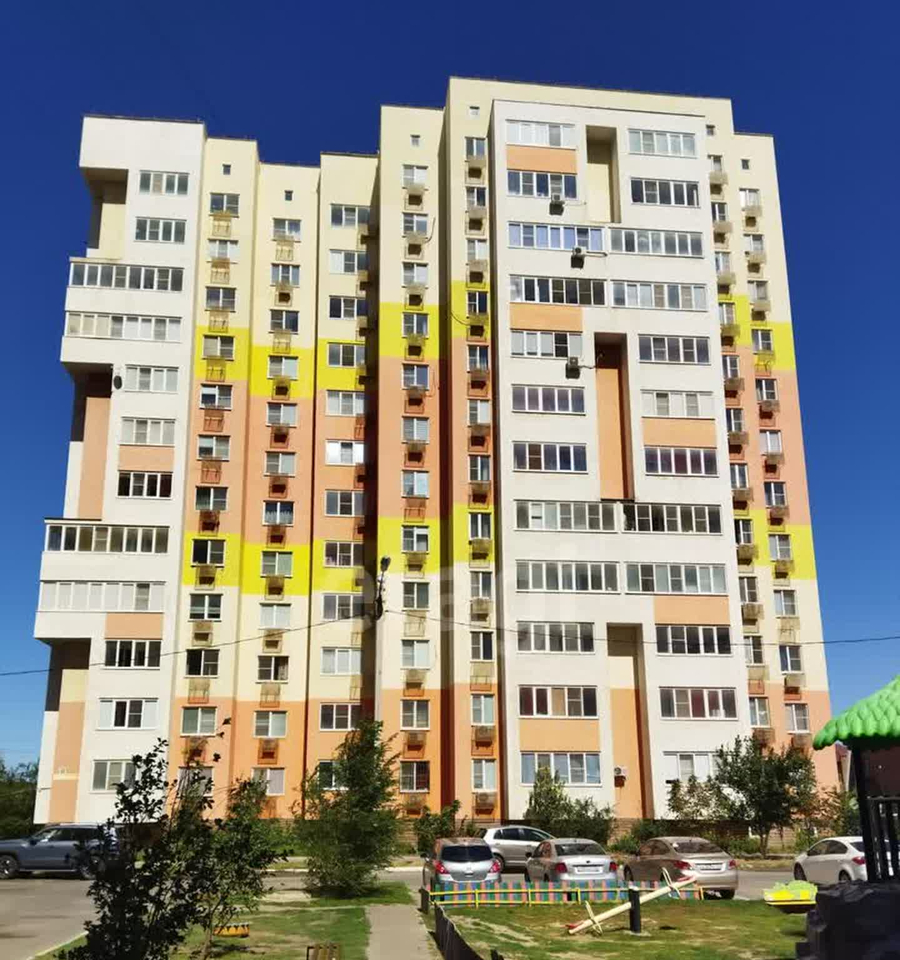 квартира г Астрахань ул Балашовская 13/1 фото 2