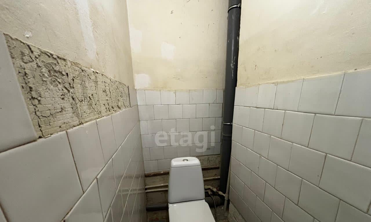 квартира г Астрахань ул Хибинская 6/2 фото 6