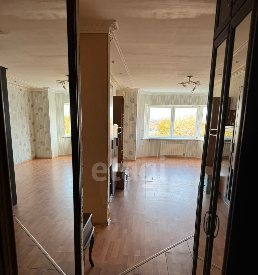 квартира г Астрахань ул Менжинского 4/1 фото 12