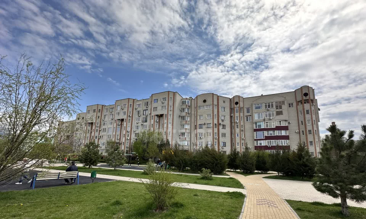 квартира г Астрахань Эллинг ул Сен-Симона 42/5 м-н фото 21