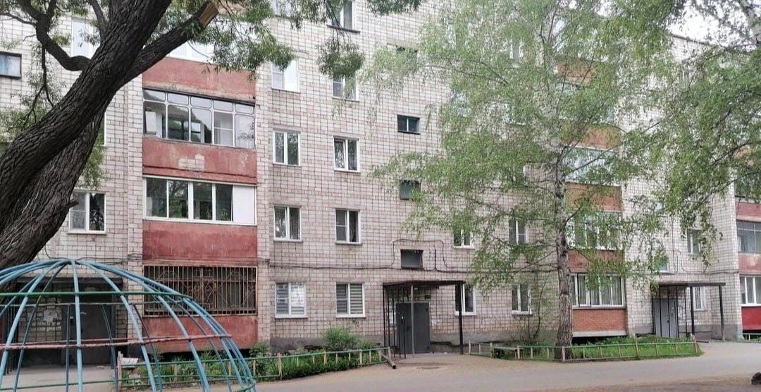квартира г Новоалтайск ул Строительная 12 фото 14