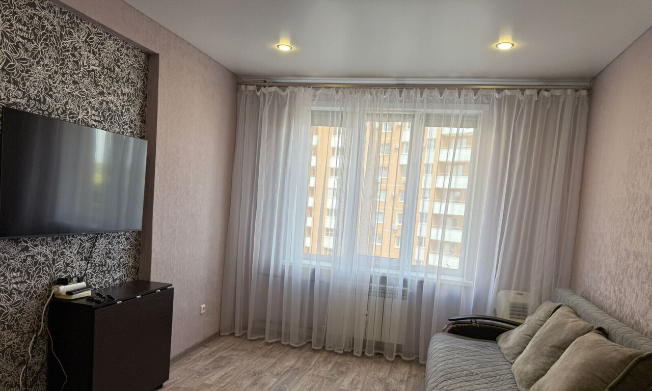 квартира г Оренбург ул Карпова 3/1 19-й м-н фото 2