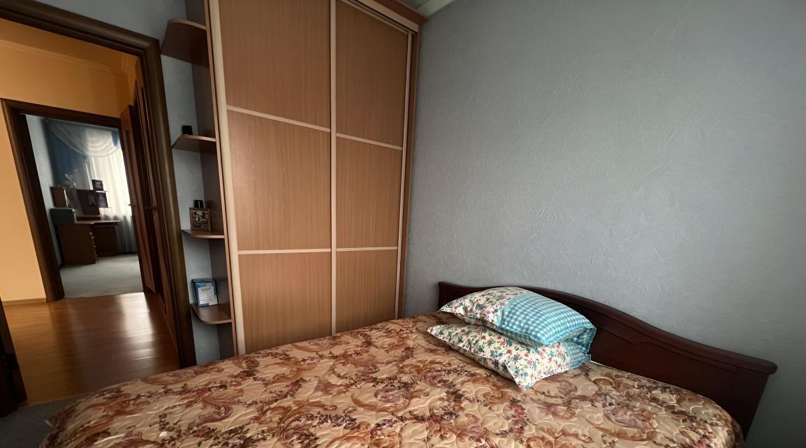 квартира г Красноярск р-н Советский ул Светлогорская 27д фото 13