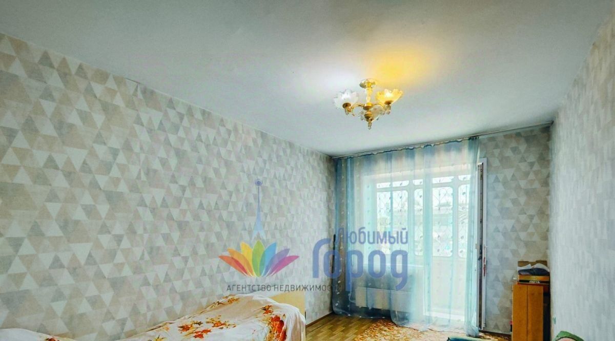 квартира г Новокузнецк р-н Центральный ул Тольятти 1а фото 6