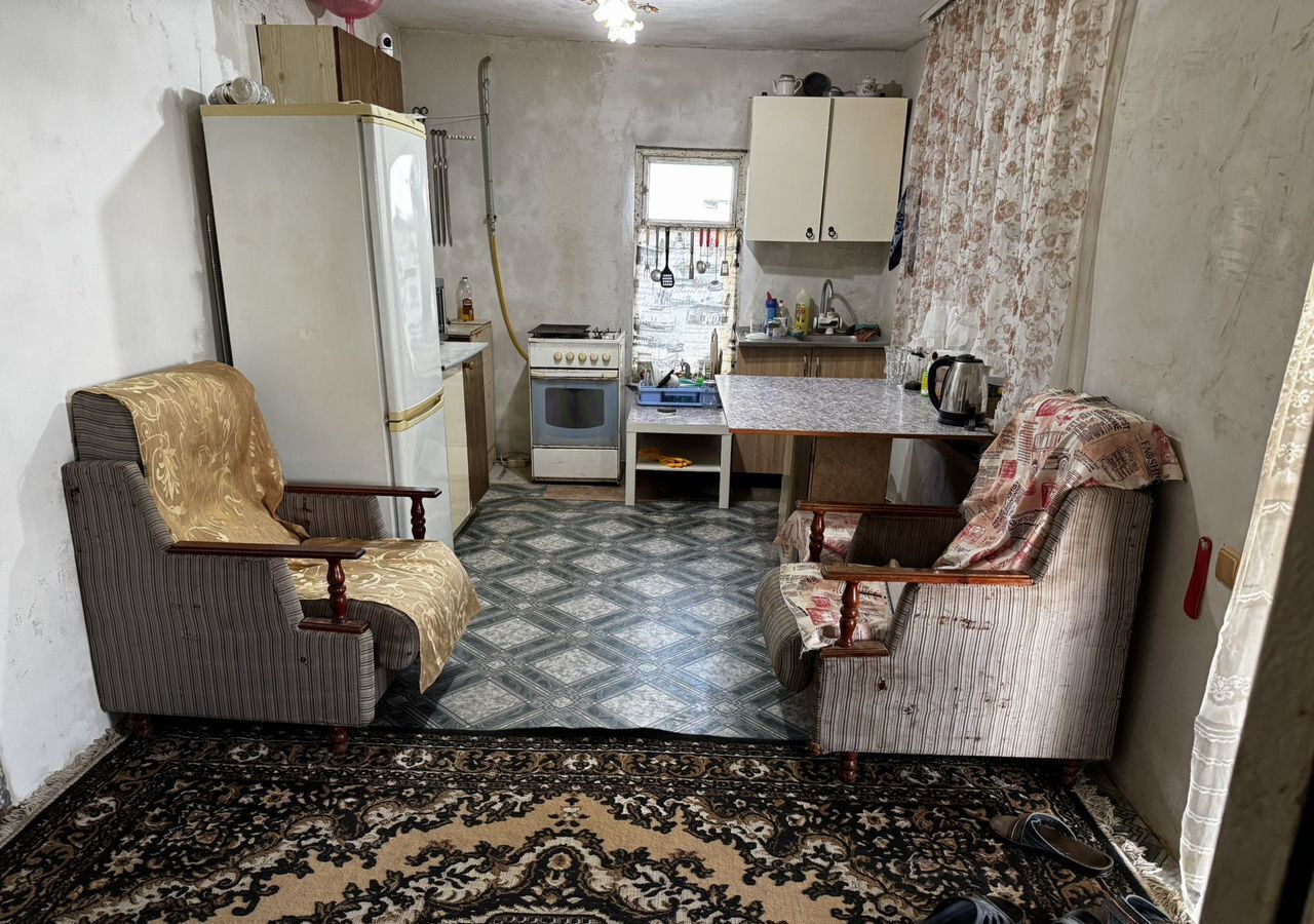 дом р-н Кировский г Новопавловск пл Ленина Кировский муниципальный округ фото 4