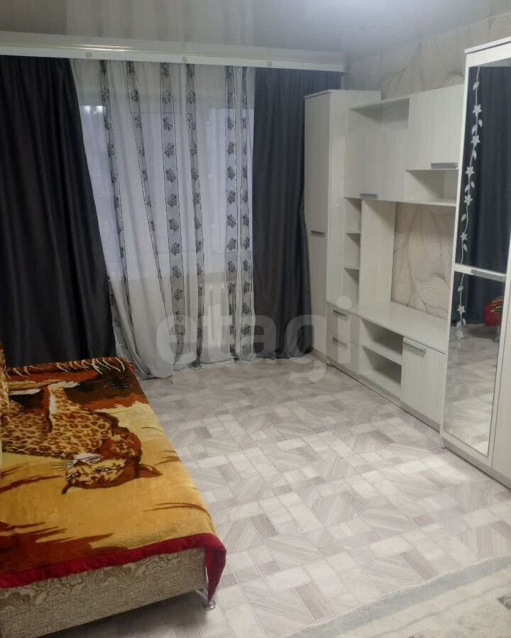 комната г Тобольск 4-й мкр-н, 35А фото 3