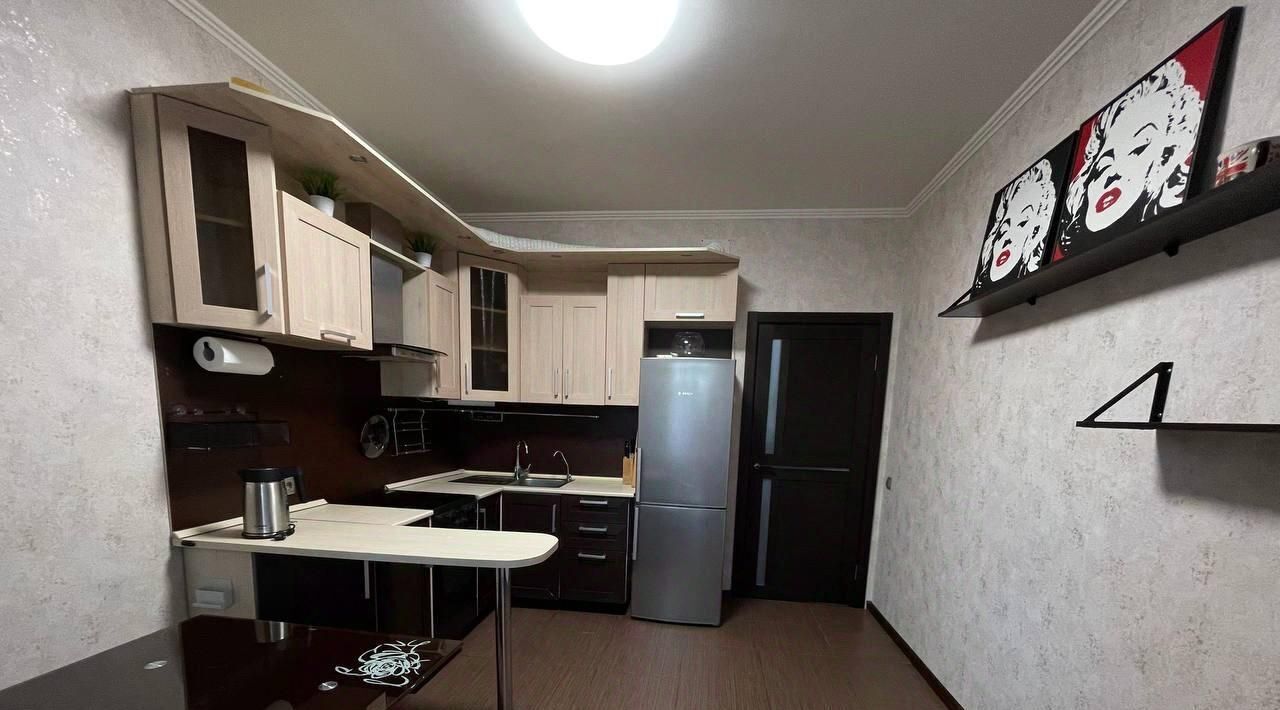 квартира г Хабаровск р-н Центральный ул Истомина 22а фото 6