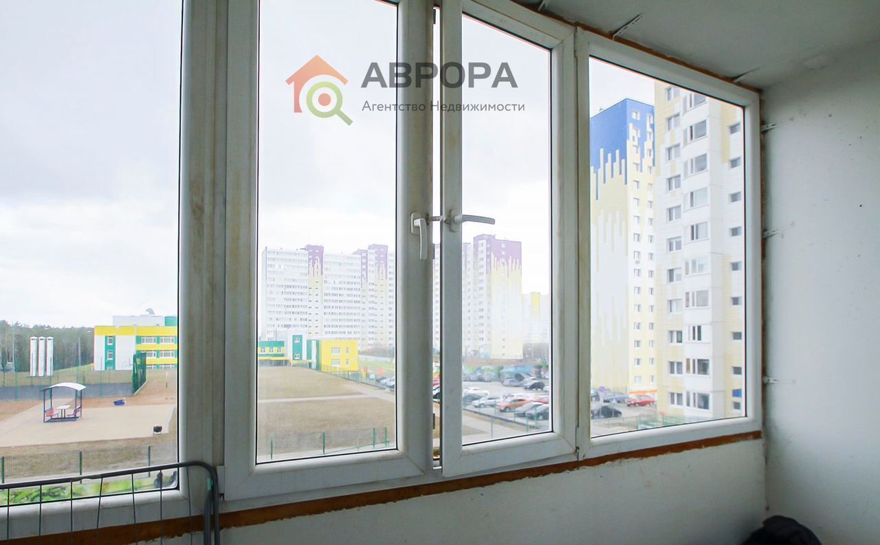 квартира г Сургут р-н Северный жилой ул Есенина 4 Сургут, Тюменская обл. фото 6