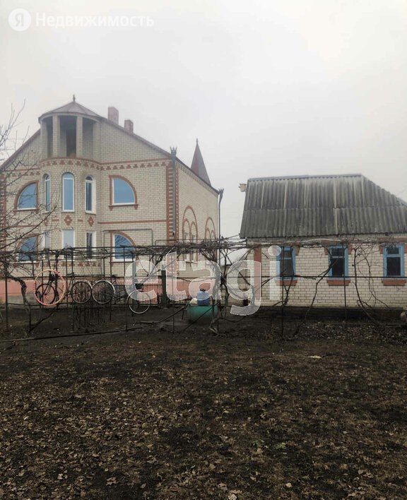 дом р-н Валуйский г Валуйки ул Центральная фото 5