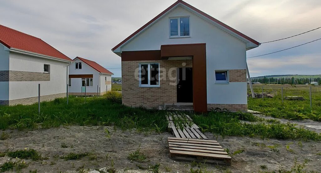 дом г Новороссийск х Семигорский ул Кисловодская фото 2