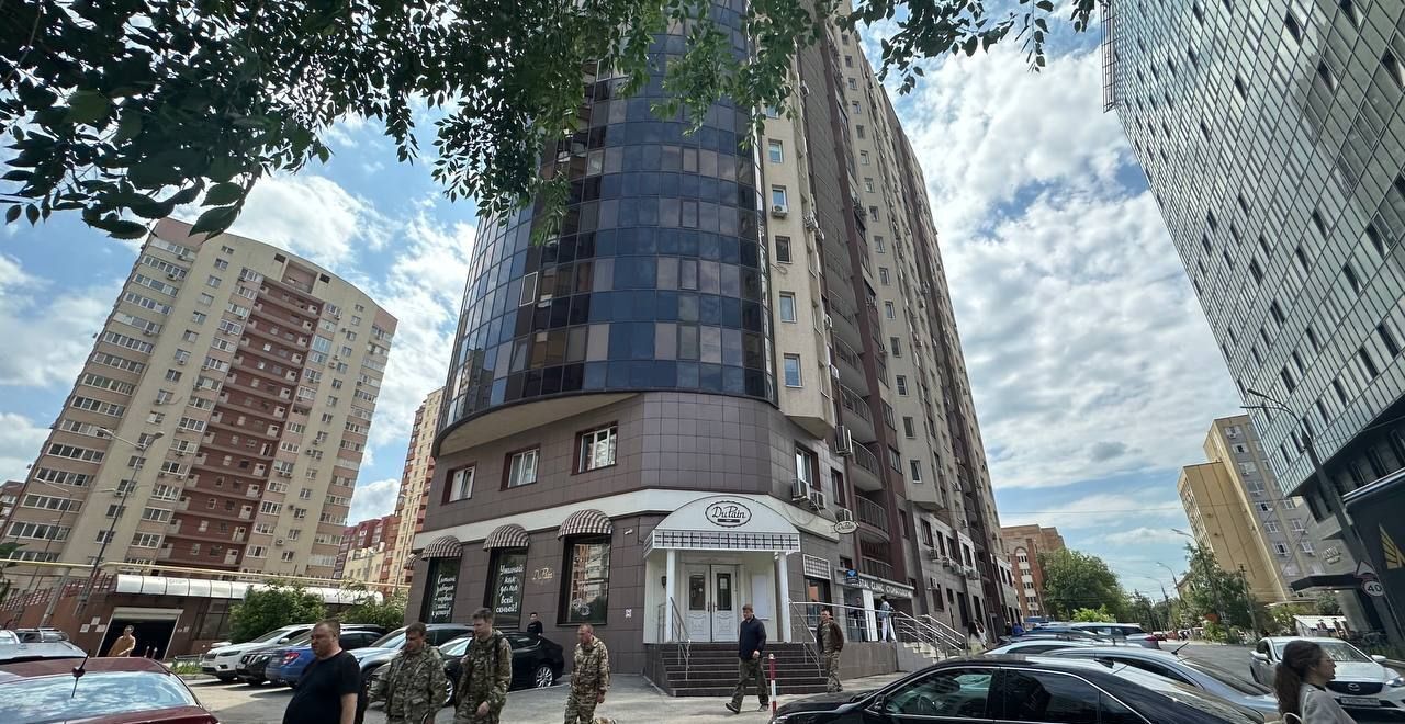 торговое помещение г Самара Российская ул Ерошевского 18 фото 2