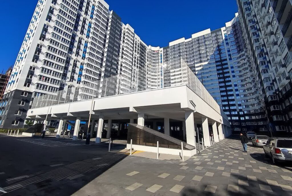 квартира г Новороссийск ул Куникова 47г фото 2