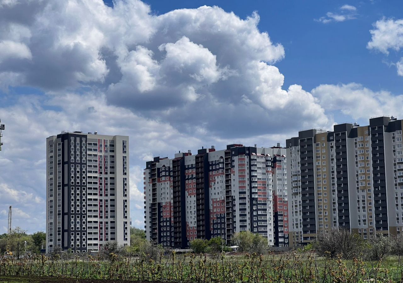 квартира г Оренбург р-н Дзержинский пр-кт Победы 153 фото 4