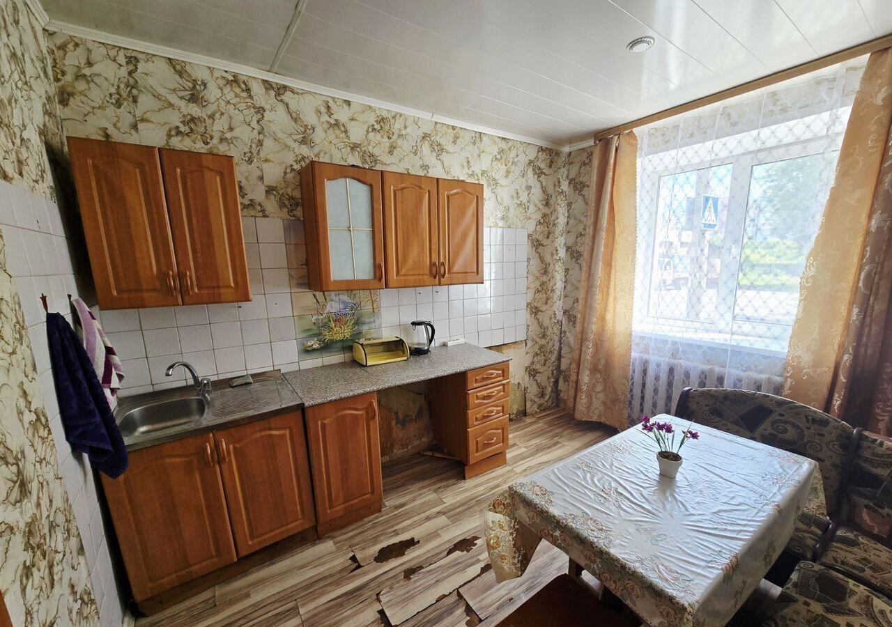 квартира г Брянск р-н Фокинский ул Белобережская 17 фото 1