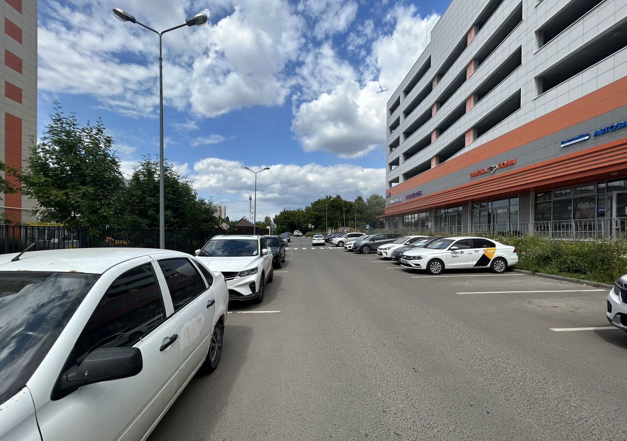 торговое помещение г Казань метро Горки р-н Советский ул Даурская 44д фото 2